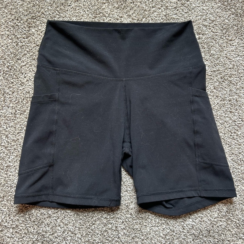 Colorfulkoala Black Women's biker Shorts with pockets high waisted